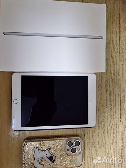 iPad mini 5 2019