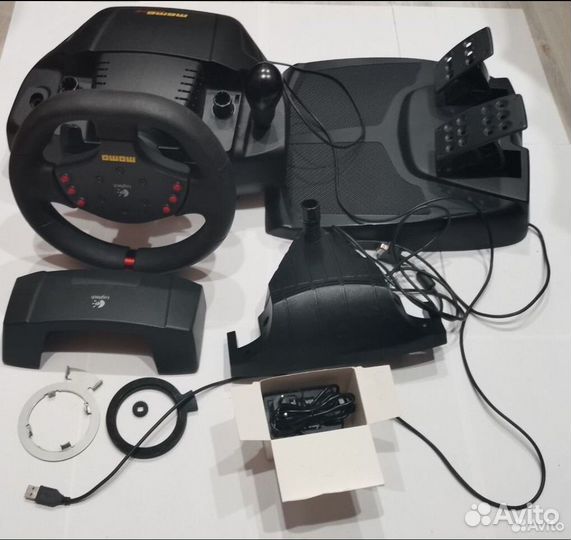 Руль Logitech momo racing 900