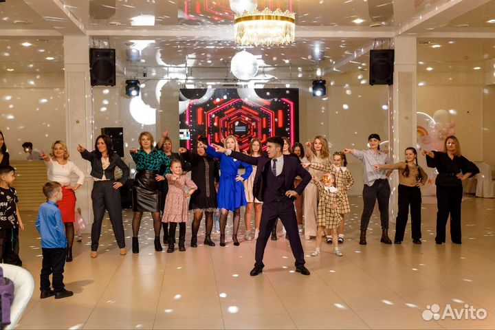 Ведущий тамада