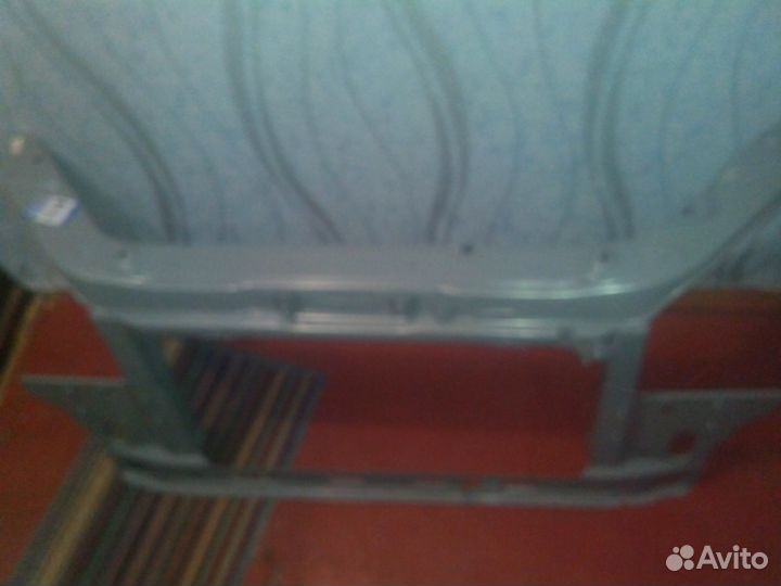 Продам передний экран 2190