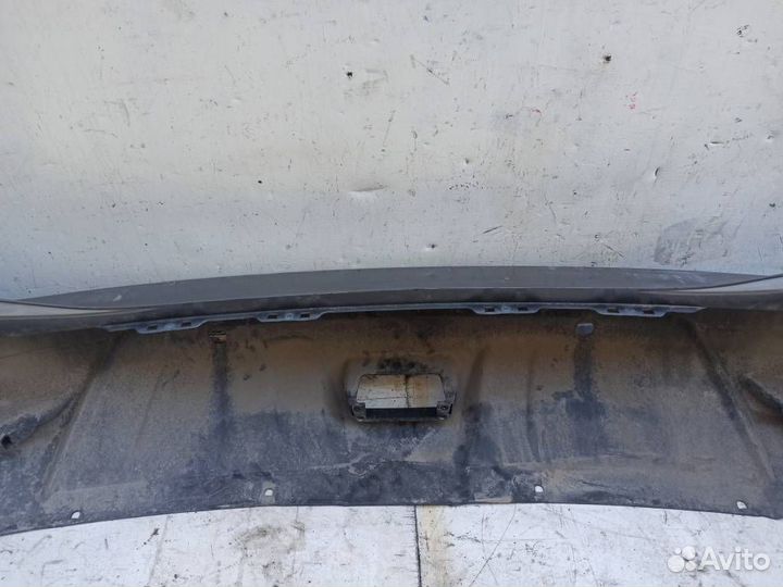 Бампер задний Ниссан