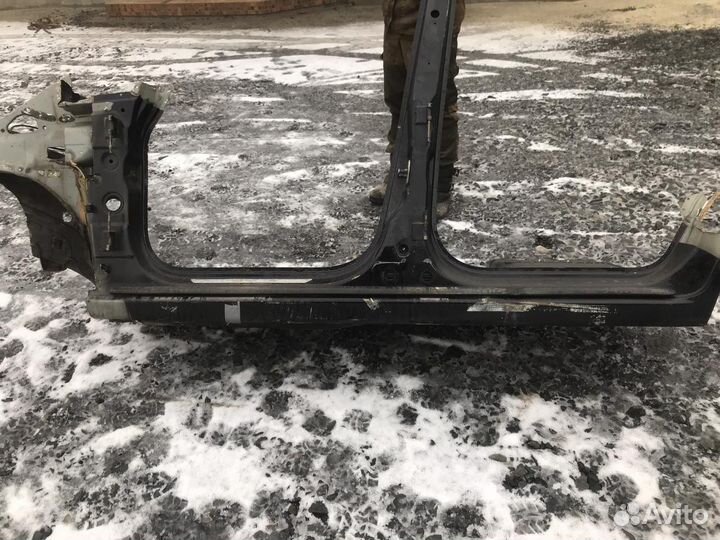 Порог кузовной левый Opel Zafira B