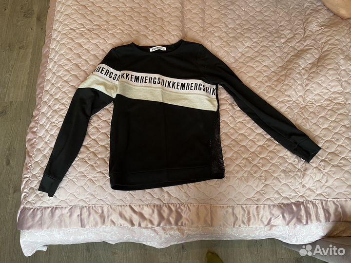 Спортивный костюм женский