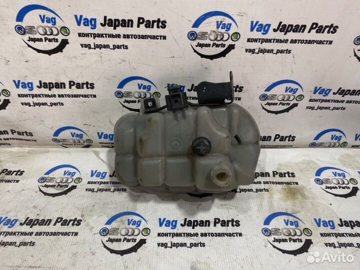 Бачок расширительный Audi A6 C7 chva 2013
