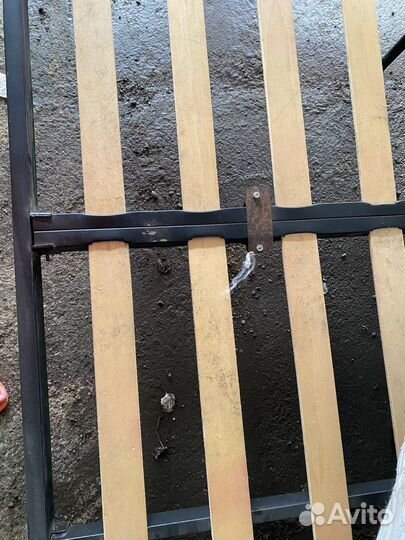 Две кровати двуспальные с матрасом