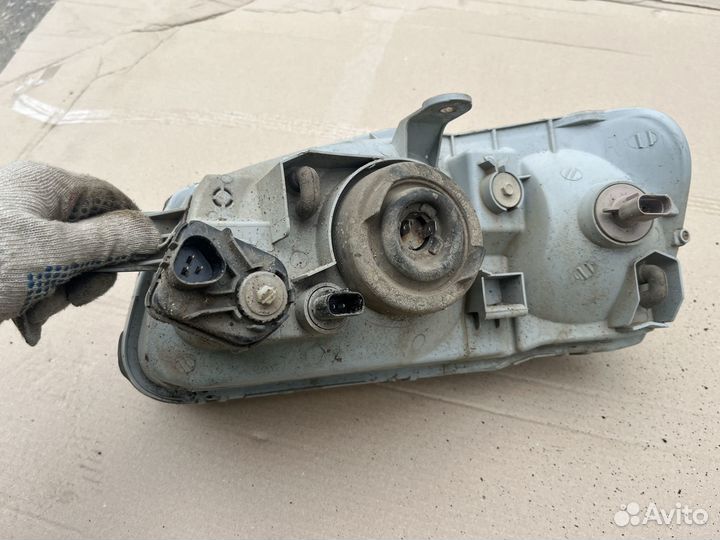 Фара правая Хендай Акцент тагаз