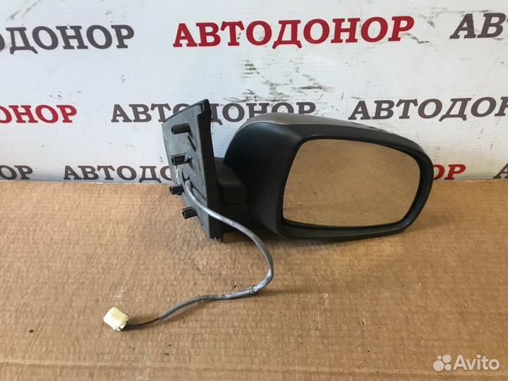 Зеркало боковое правое Nissan Note E11 2008