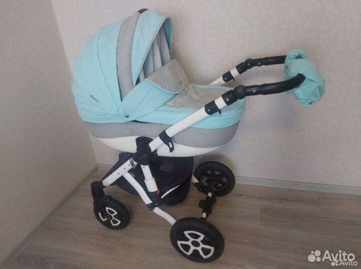 Коляска универсальная 2в1