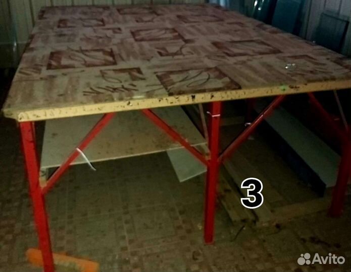 Стол металлический