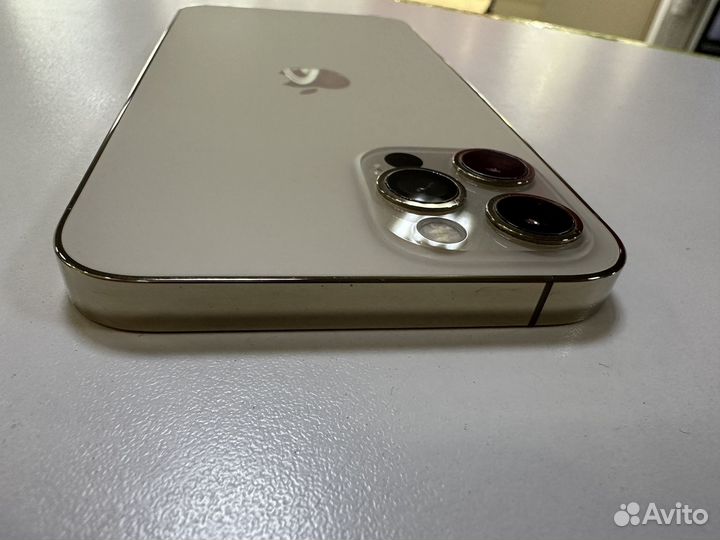 iPhone 12 Pro, 256 ГБ