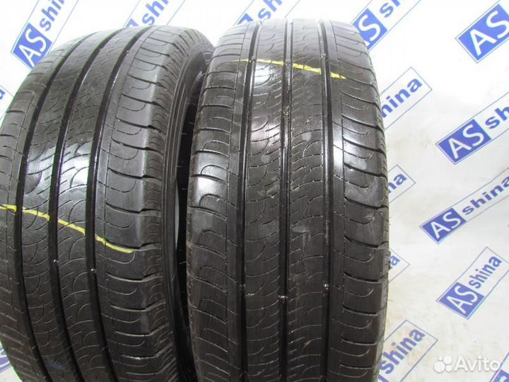 Goodyear EfficientGrip Cargo 215/60 R17C 92N