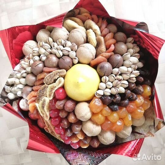 Съедобные букеты из сухофруктов