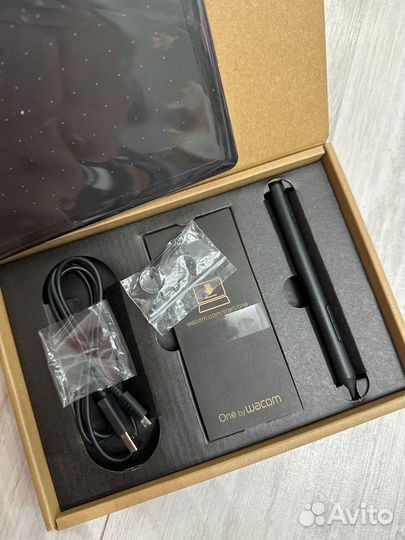Графический планшет one by wacom