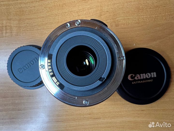 Широкоугольный объектив Canon EF-S 10-22