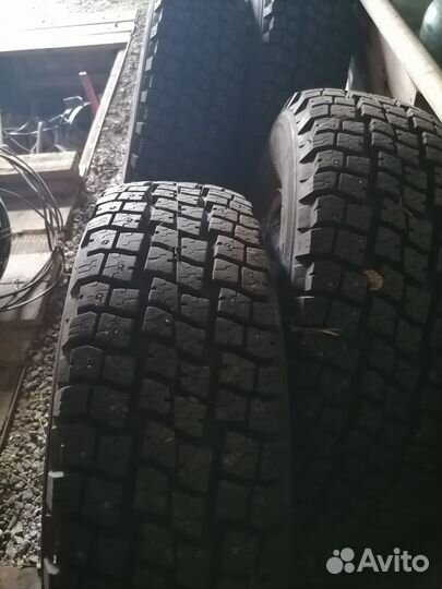 КАМА И-520 235/75 R15