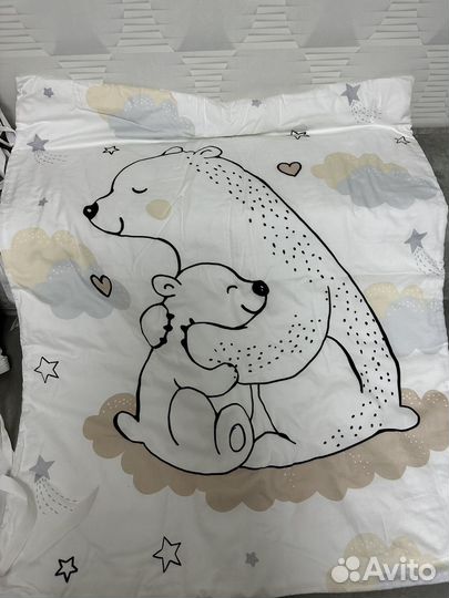 Бортики в кроватку,одеяло,подушка,простынь