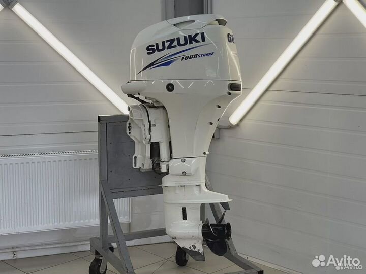 Лодочный мотор Suzuki (Сузуки) DF60ATL, белый