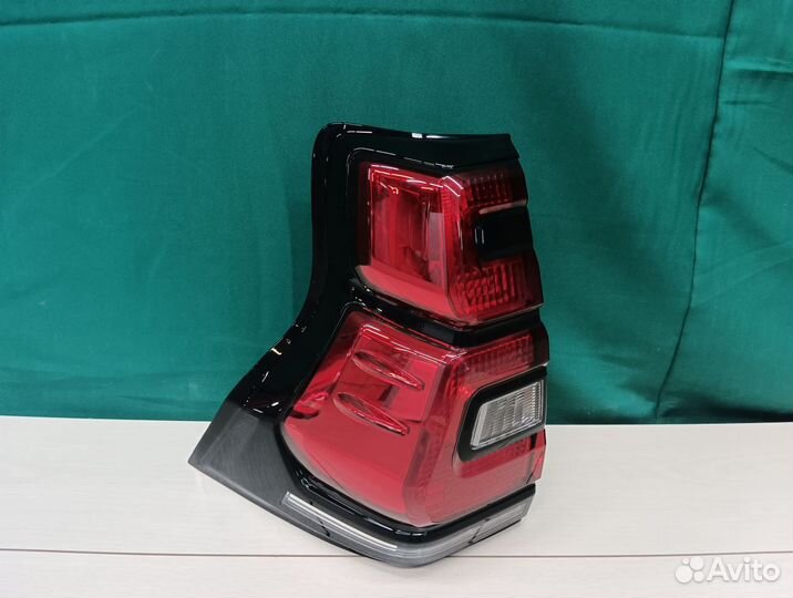 Фонарь левый Toyota Prado 150 2009