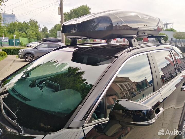 Автобокс Broomer черный глянец на Rav-4