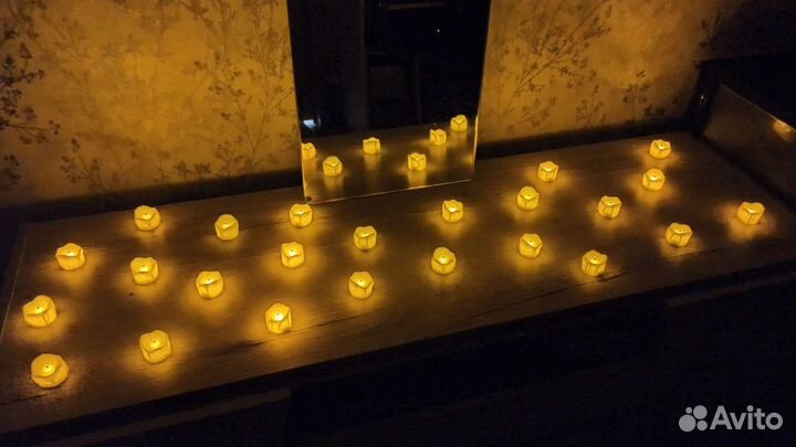 Светодиодные свечи с эффектом мерцания 24 шт