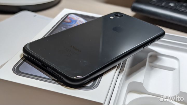 iPhone Xr, 128 ГБ