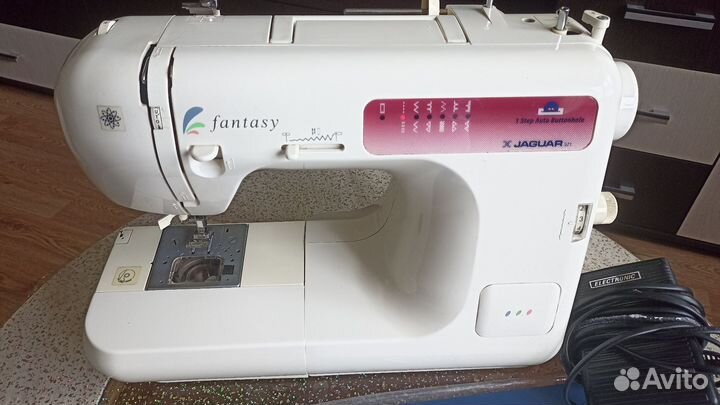 Швейная машина jaguar 971