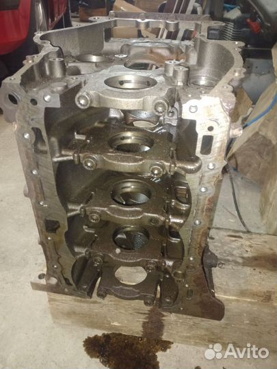 Блок цилиндров vw Tiguan 2.0