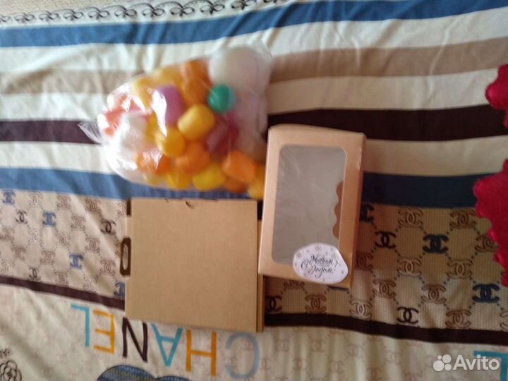 Коробки подарочные