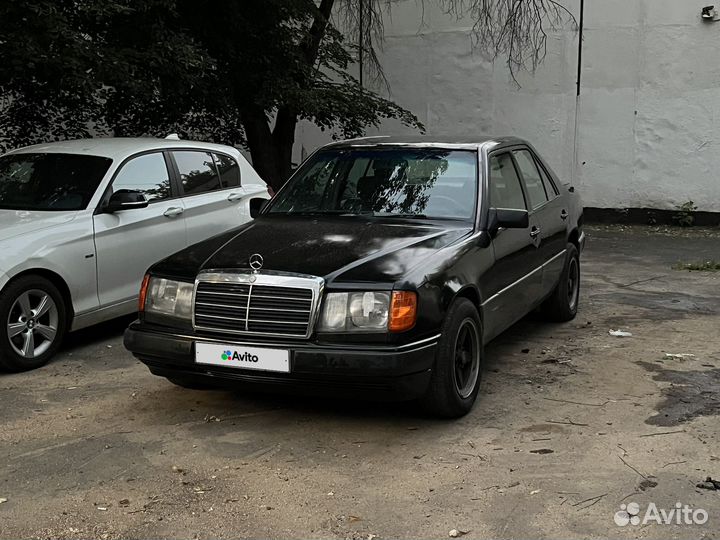 Mercedes-Benz W124 2.3 МТ, 1989, 242 000 км