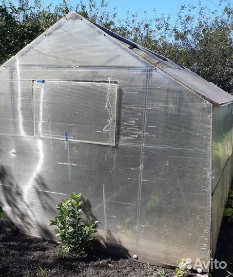 Теплица поликарбонат бу