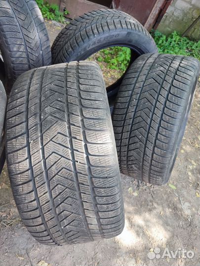 Pirelli Scorpion 275/45 R20 и 305/40 R20