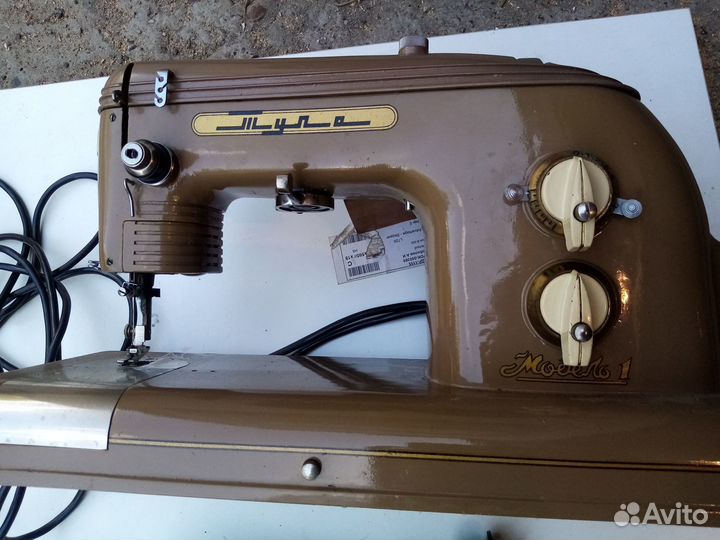 Швейная машина Тула 1