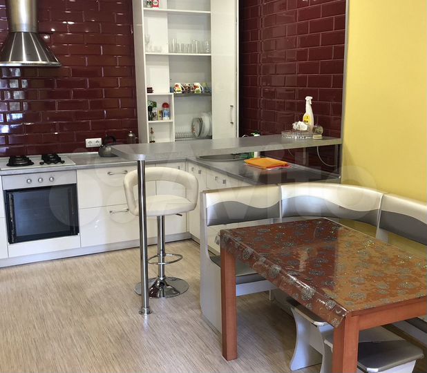 Дом 121 м² на участке 1 сот.