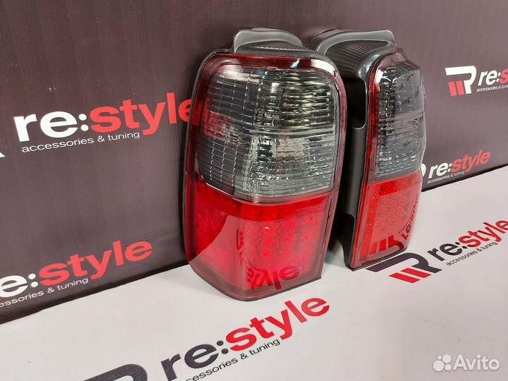 Стопы Toyota Hilux Surf 185 Красно-черные