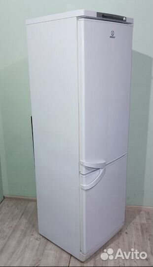 Холодильник Indesit SB 185 б/у