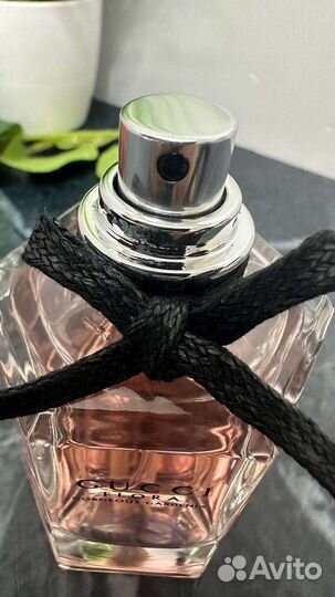 Gucci Flora Gorgeous Gardenia 48мл витринные