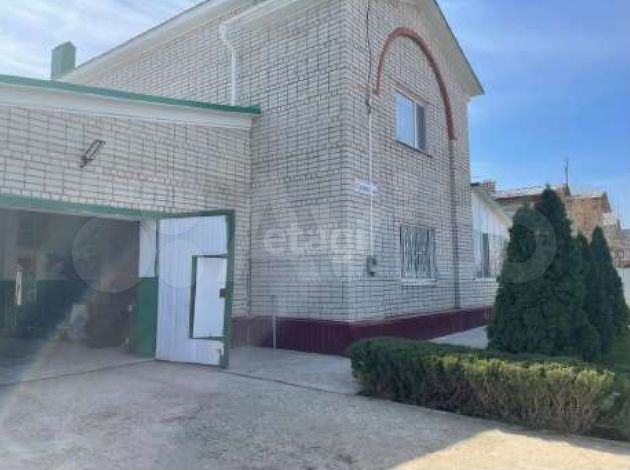 Коттедж 201,7 м² на участке 17,9 сот.