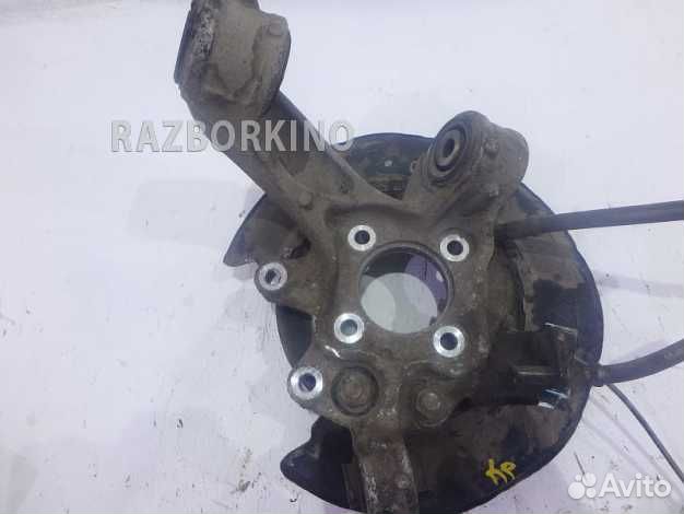 Кулак задний правый Хонда