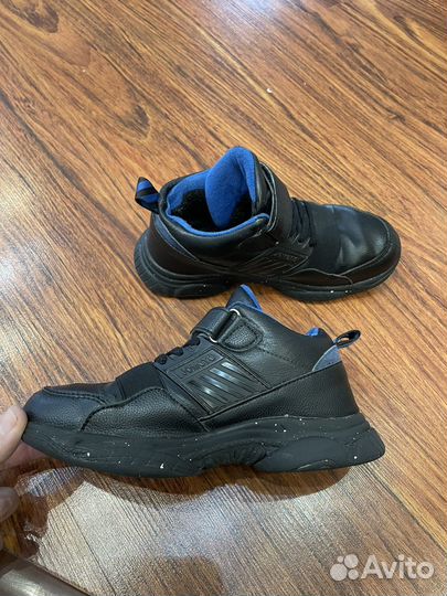 Ботинки демисезонные для мальчика 33р