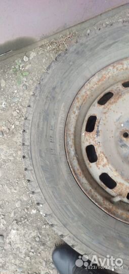 Nitto Therma Spike 185/70 R14 88