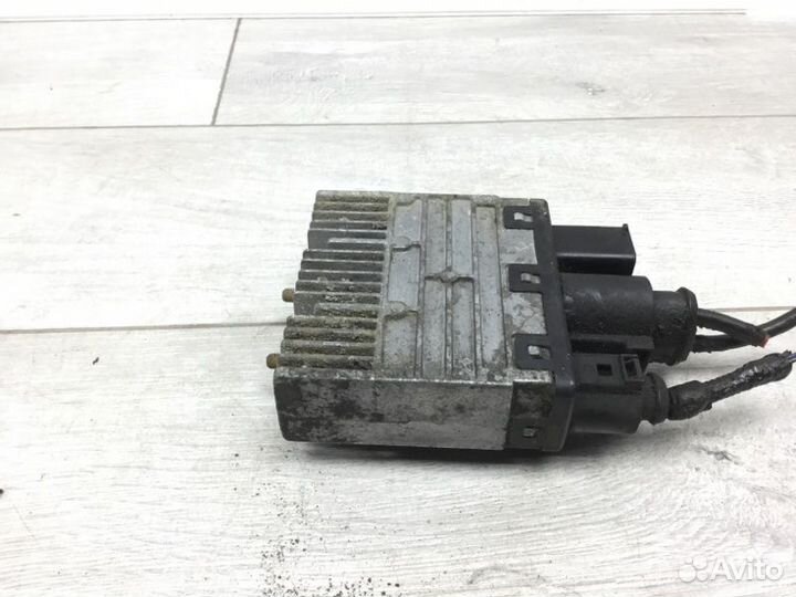 Блок управления вентилятором Volkswagen