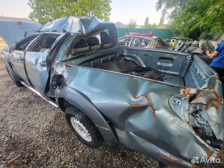 Mitsubishi L 200 2008 в разборе