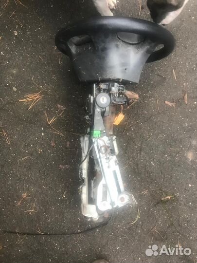 Руль с подушкой и колонкой s60 s80 v70 xc70 II 200