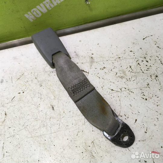 Ответная часть ремня безопасности Митсубиси Гала