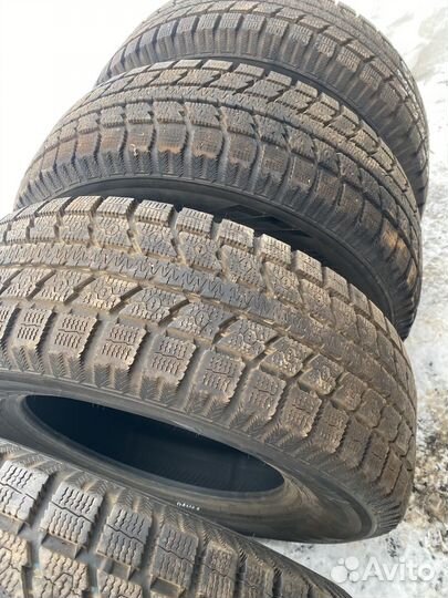 Toyo Observe GSi-5 235/70 R16 106Q