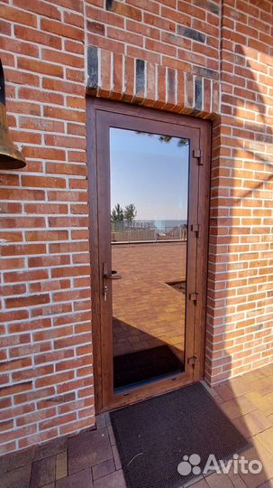 Алюминиевые портальные двери