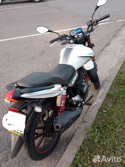 Stels flame 200
