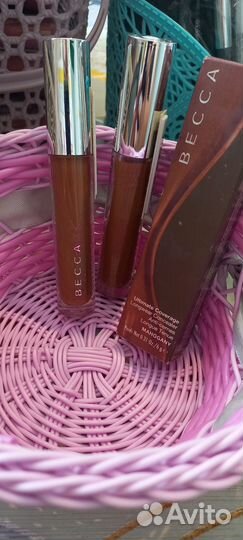 Becca Mahogany консилер стойкий
