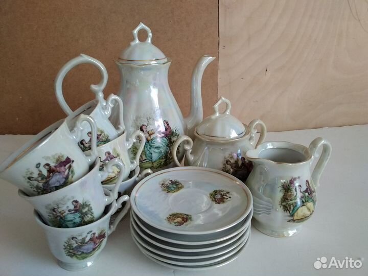 Кофейный сервиз Мадонна новый. на 6 персон