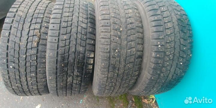 Зимние колеса 215/65 R16